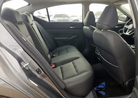 2020 Nissan Altima Platinum from USA, damaged, VIN 1N4AL4FV6LC177750